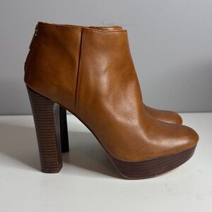 Michael Kors Lesly leather platform ankle boots